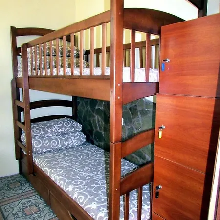 Vatra Hostel